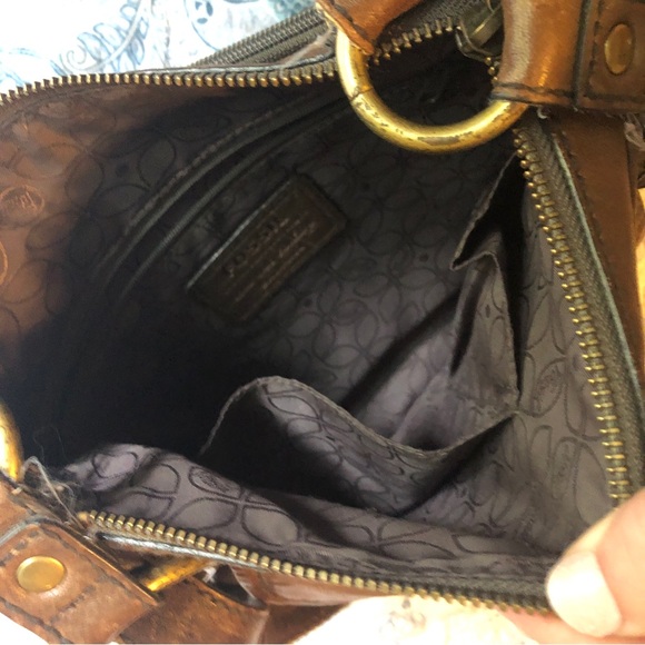 Fossil Crossbody Leather Purse - Picture 4 of 4